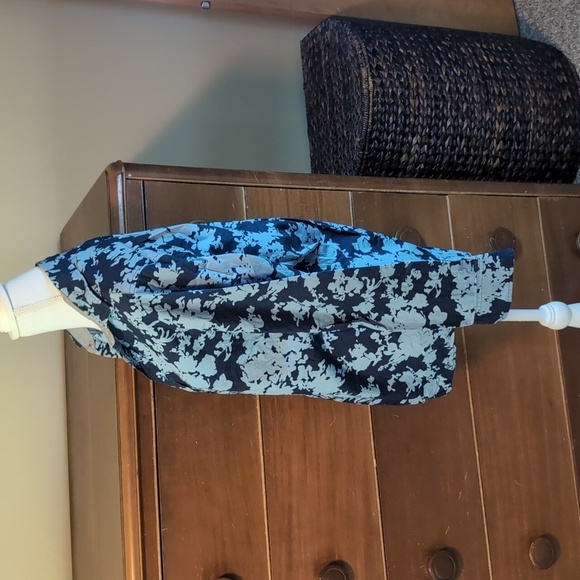 MICHAEL KORS Classic Fit Long Sleeve NAVY TROPICS Button Down - Picture 4 of 12